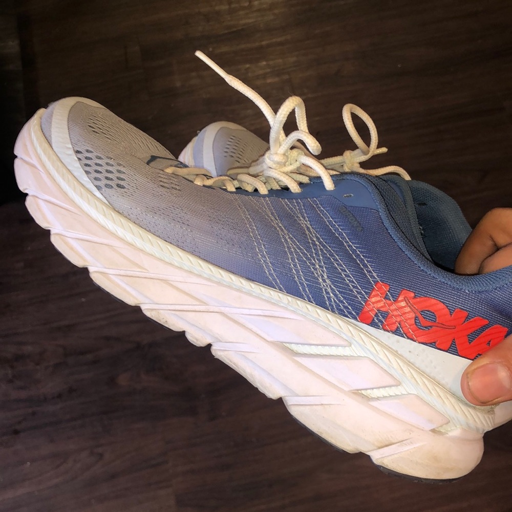 Hoka Clifton 6 running shoes
